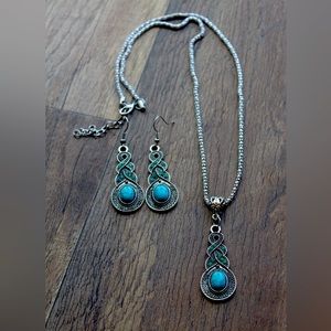 Necklace and earring set